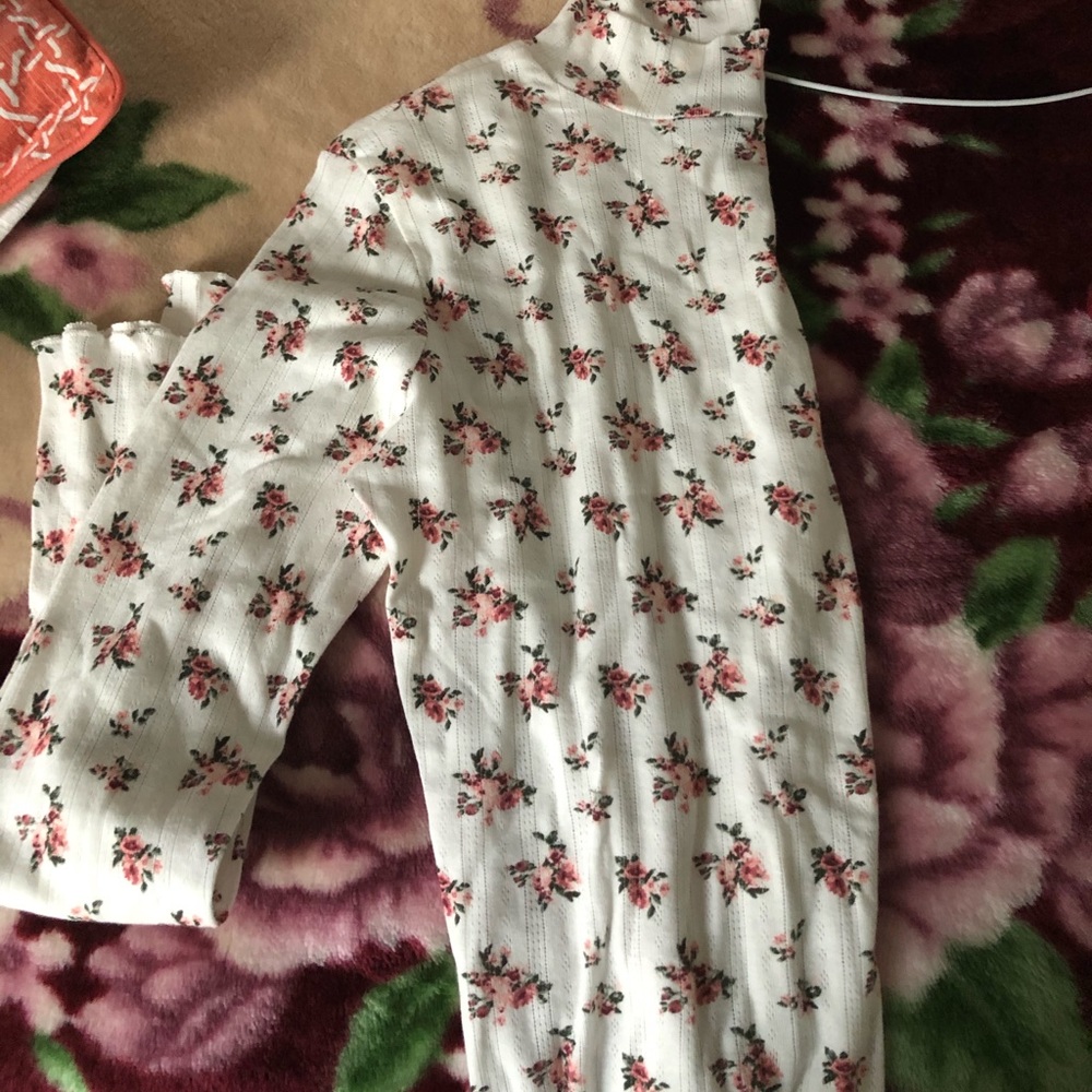 Orange kiss sweater women size large